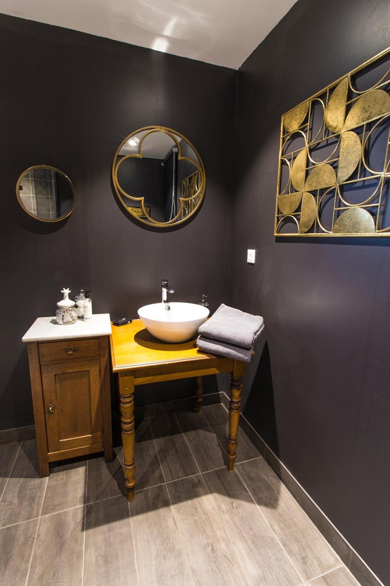 Meubles De Tourisme Griotte Et Cannelle Apartment Bergbieten Room photo